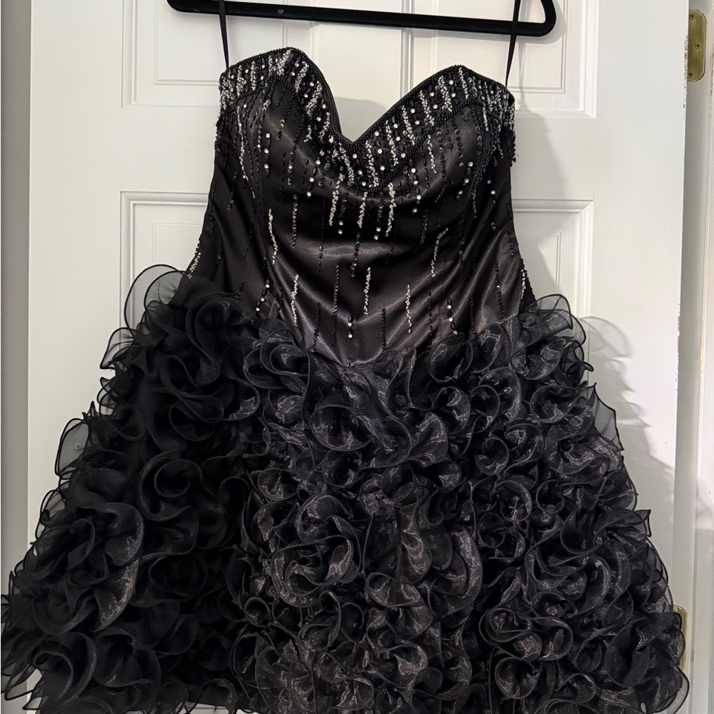 Mauri Simone Black Textured Dress